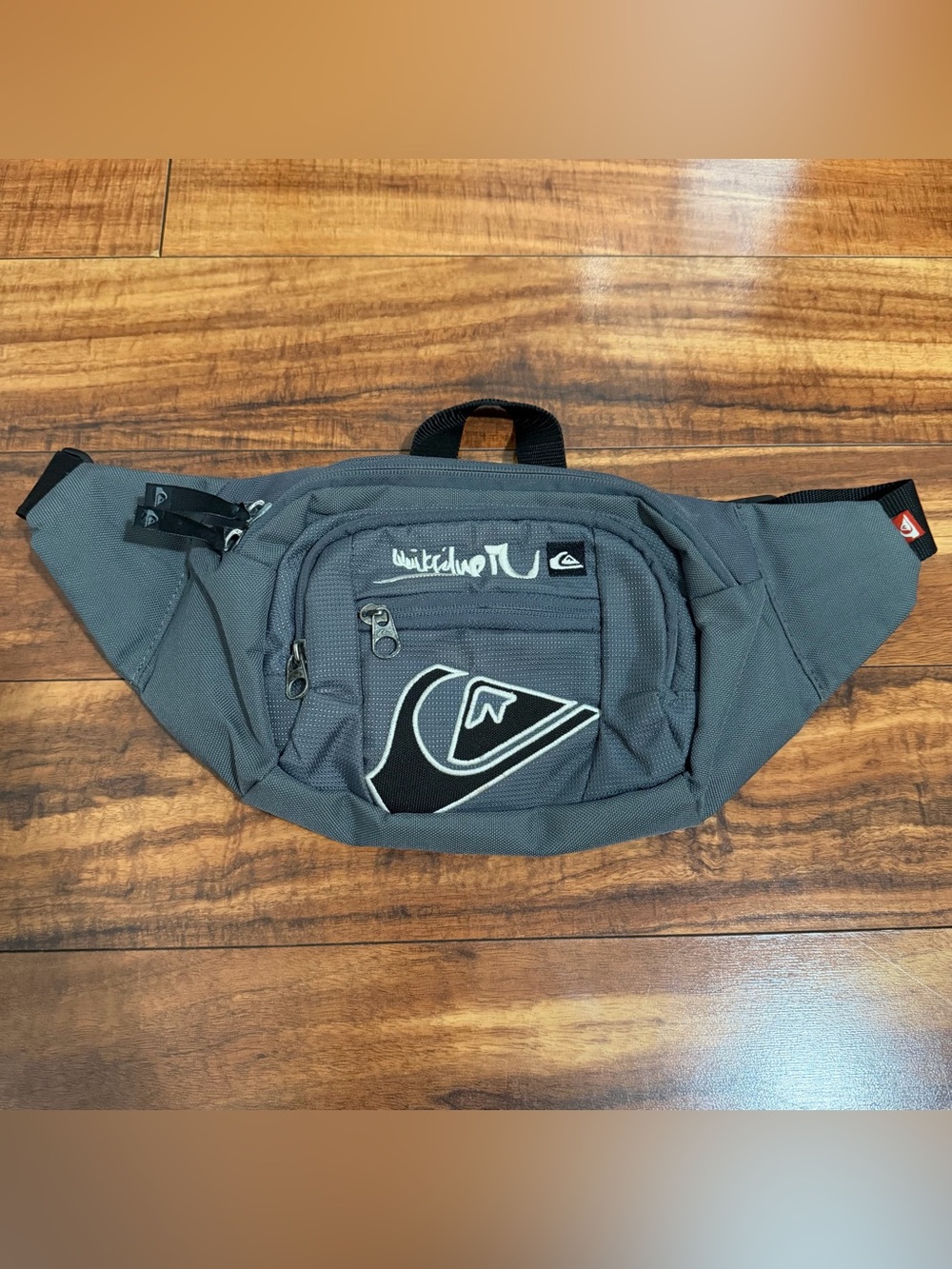 VINTAGE QUICKSILVER Side Bag